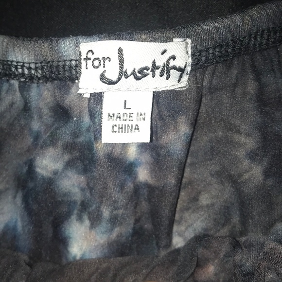 Romper - Picture 3 of 4